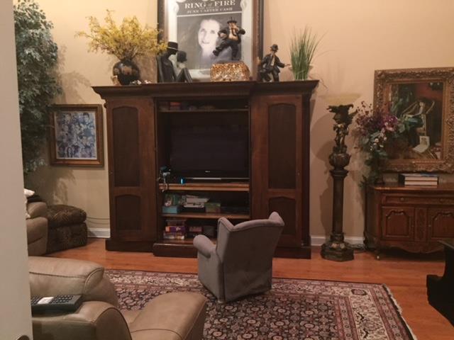 5885 Cane Ridge Road Antioch, TN 37013 - Photo 11 of 19 Living room