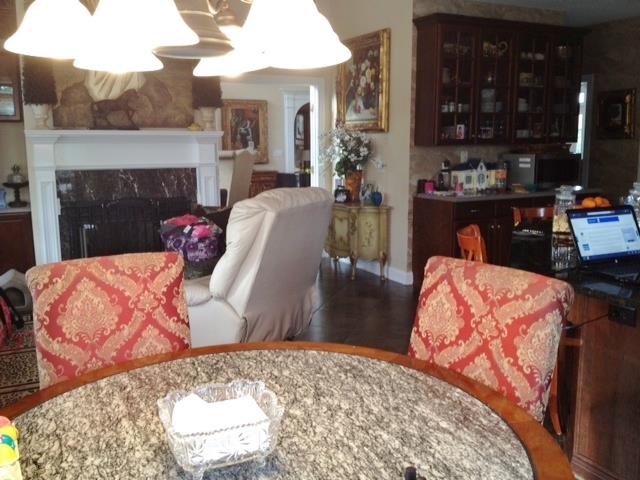 5885 Cane Ridge Road Antioch, TN 37013 - Photo 10 of 19 Breakfast area