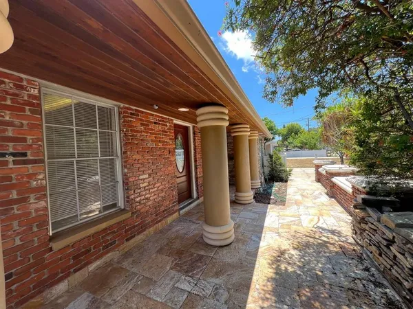 $2,200 | 6206 South Richard Avenue, Tampa, FL 33616