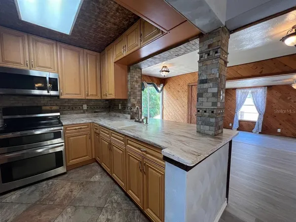 $2,200 | 6206 South Richard Avenue, Tampa, FL 33616