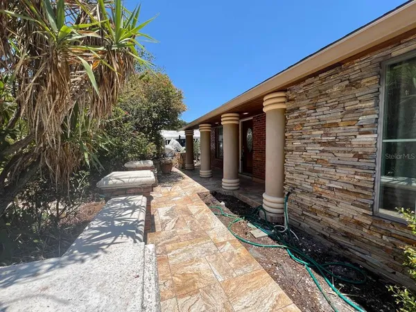 $2,200 | 6206 South Richard Avenue, Tampa, FL 33616