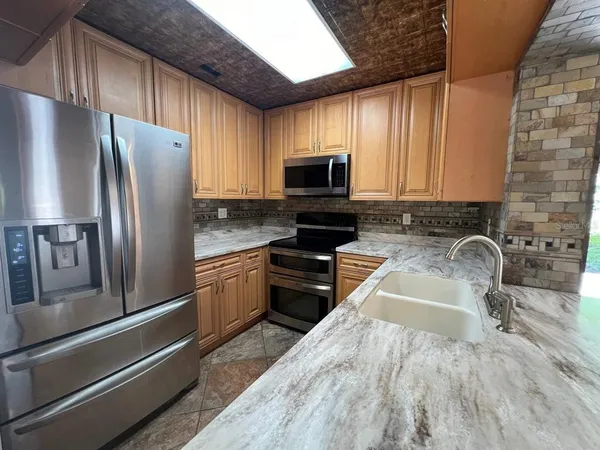 $2,200 | 6206 South Richard Avenue, Tampa, FL 33616