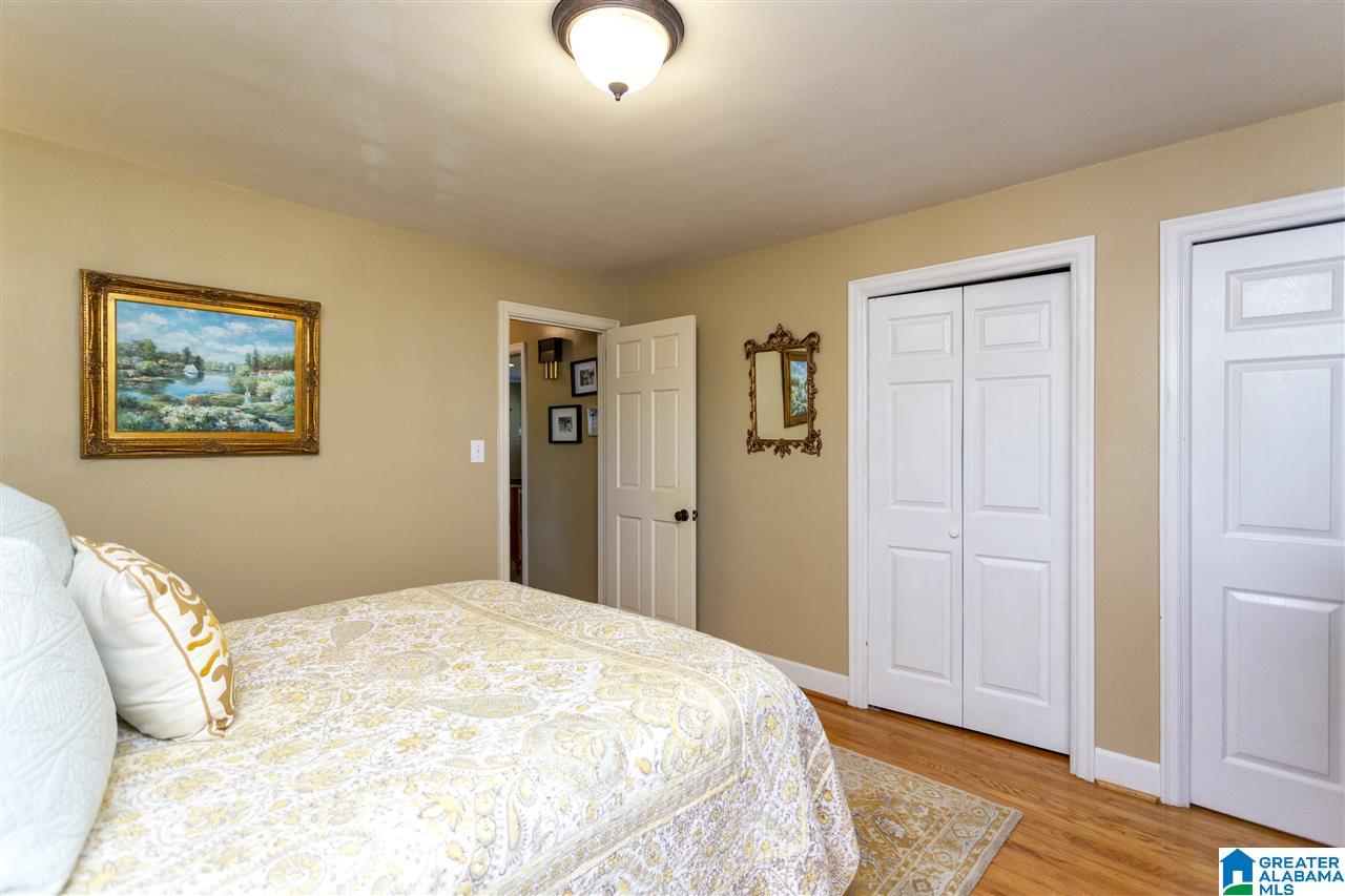 2025 Hickory Road Birmingham, AL 35216 - Photo 38 of 45