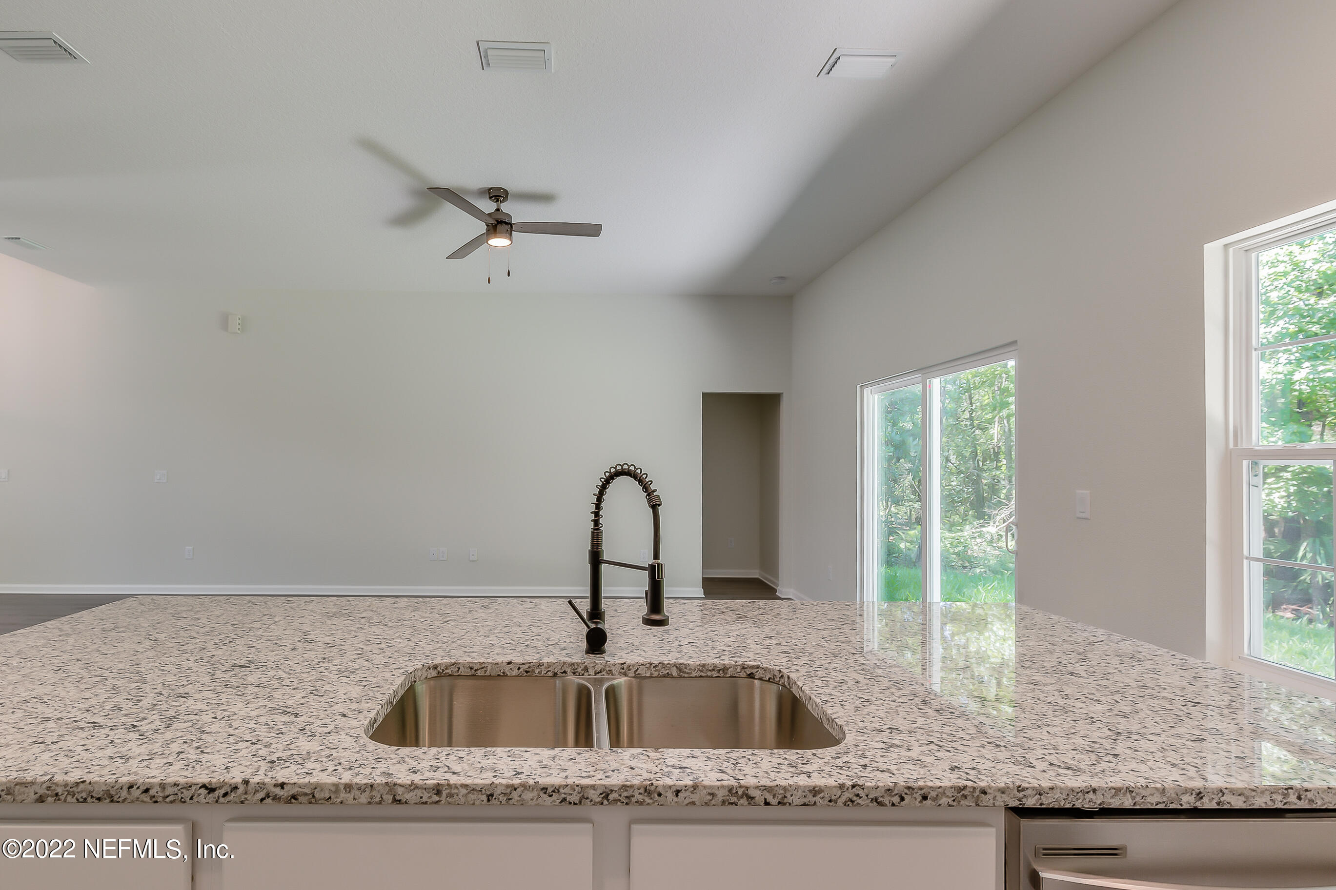 11807 Charlie Road Jacksonville, FL 32218 - Photo 20 of 51 Kitchen
