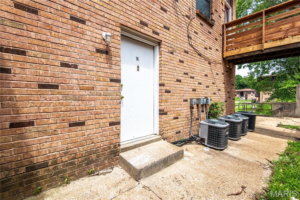 3017 Pembroke Lane, Unit 16 High Ridge, MO 63049 - Photo 21 of 21