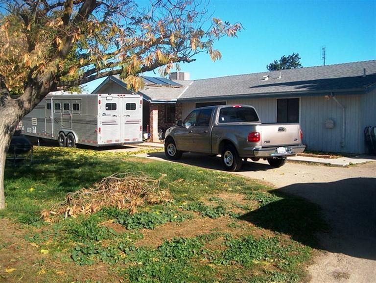 17063 Bonita Road Madera, CA 93636 - Photo 1 of 5 Gallery Image 1
