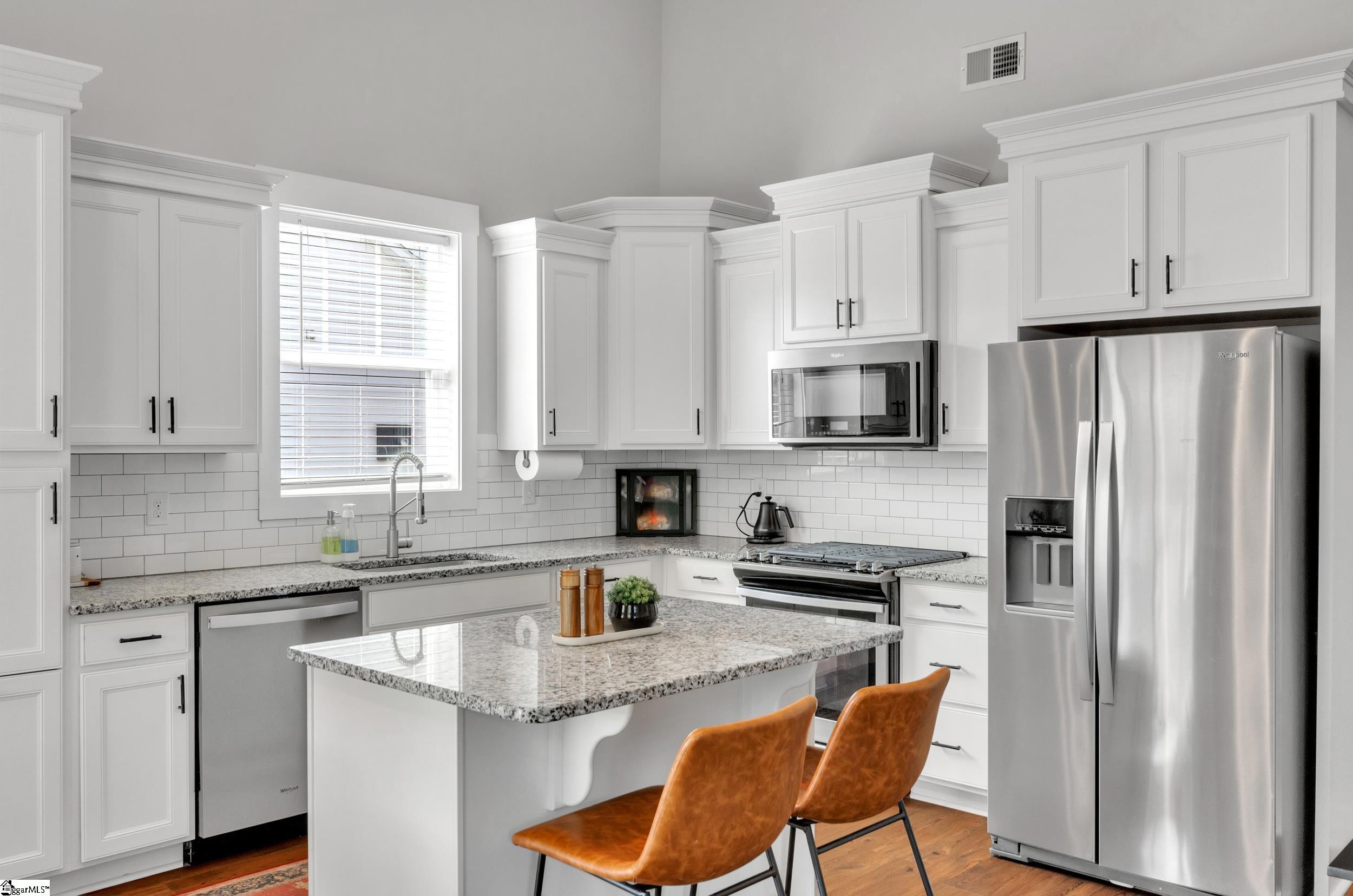 810 Abberly Trail Greer, SC 29651 - Photo 9 of 34