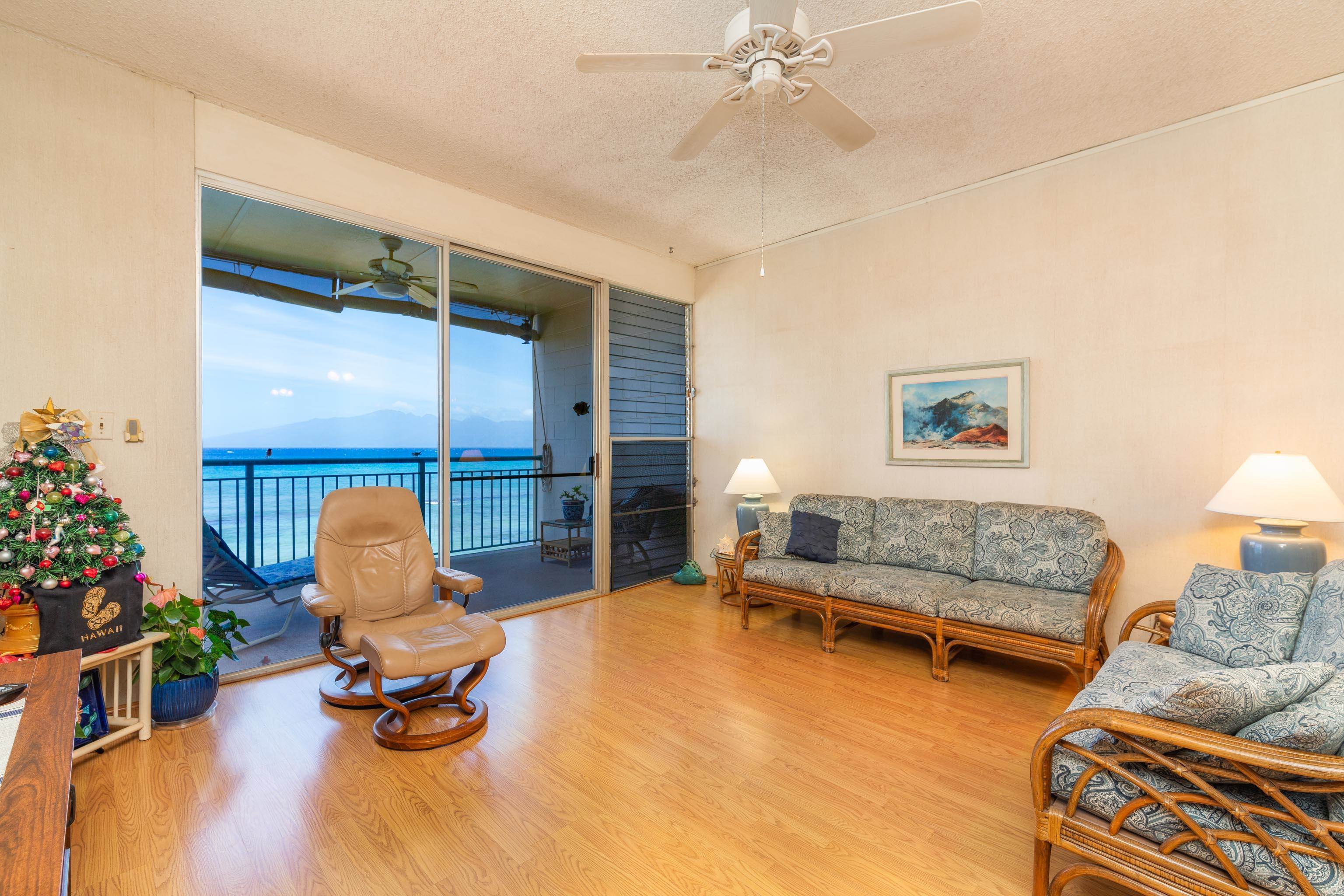 3765 Lower Honoapiilani Road, Unit 304 Lahaina, HI 96761 - Photo 2 of 30 Gallery Image 2