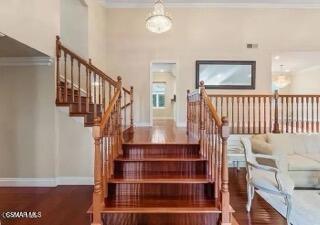 1885 Fallview Road Westlake Village, CA 91361 - Photo 10 of 28 a living room with furniture