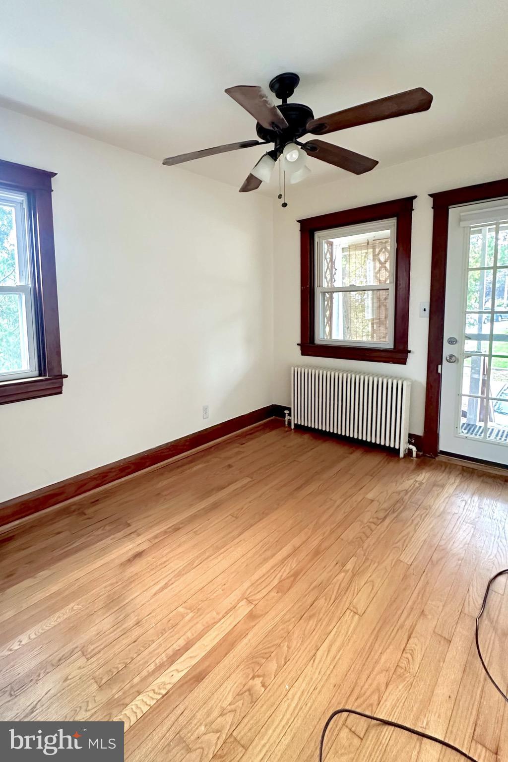 8000 Harford Road Parkville, MD 21234 - Photo 11 of 20 a view of an empty room with a window