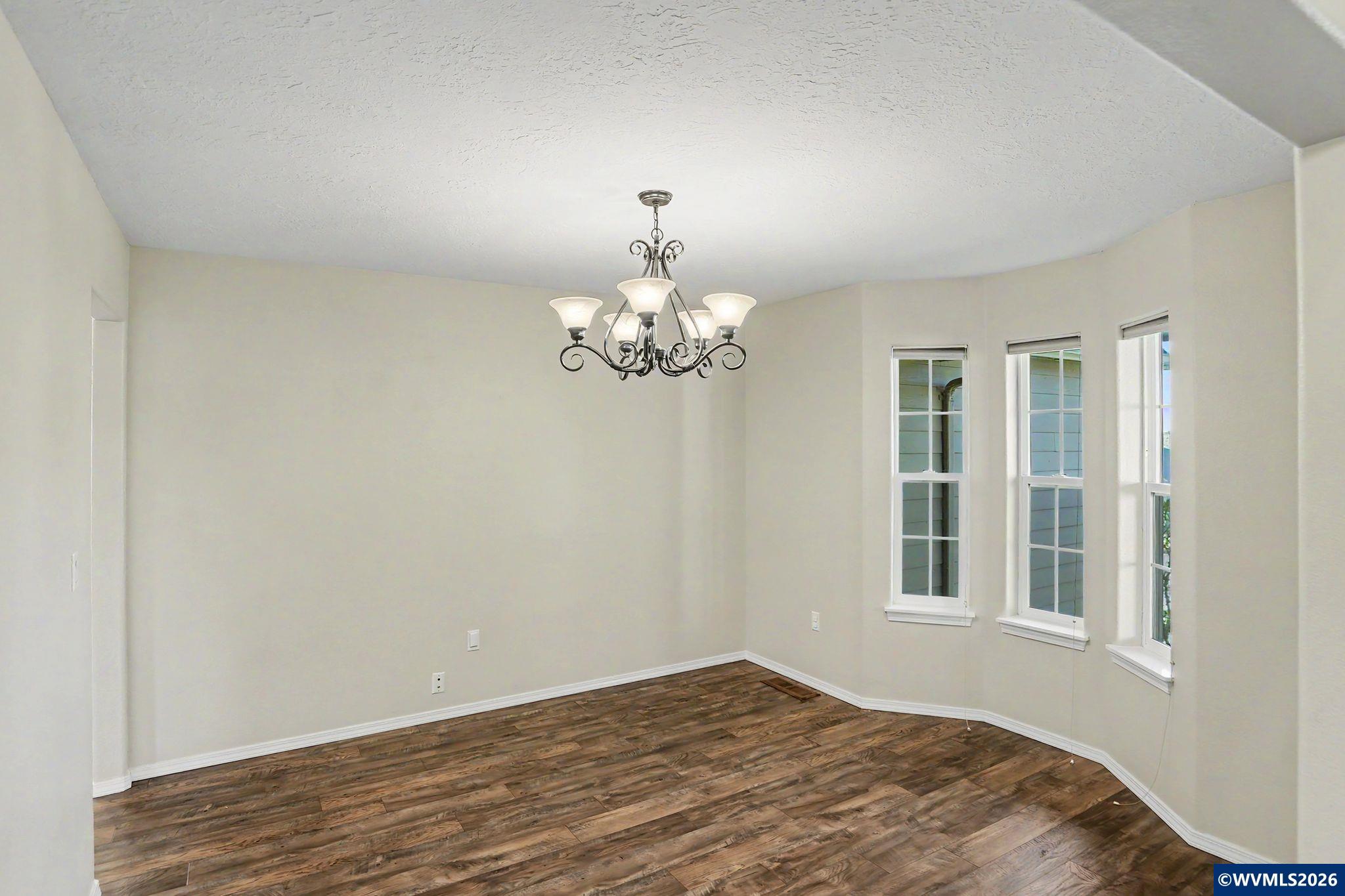 812 Southwest 8th Street Sublimity, OR 97385 - Photo 11 of 50