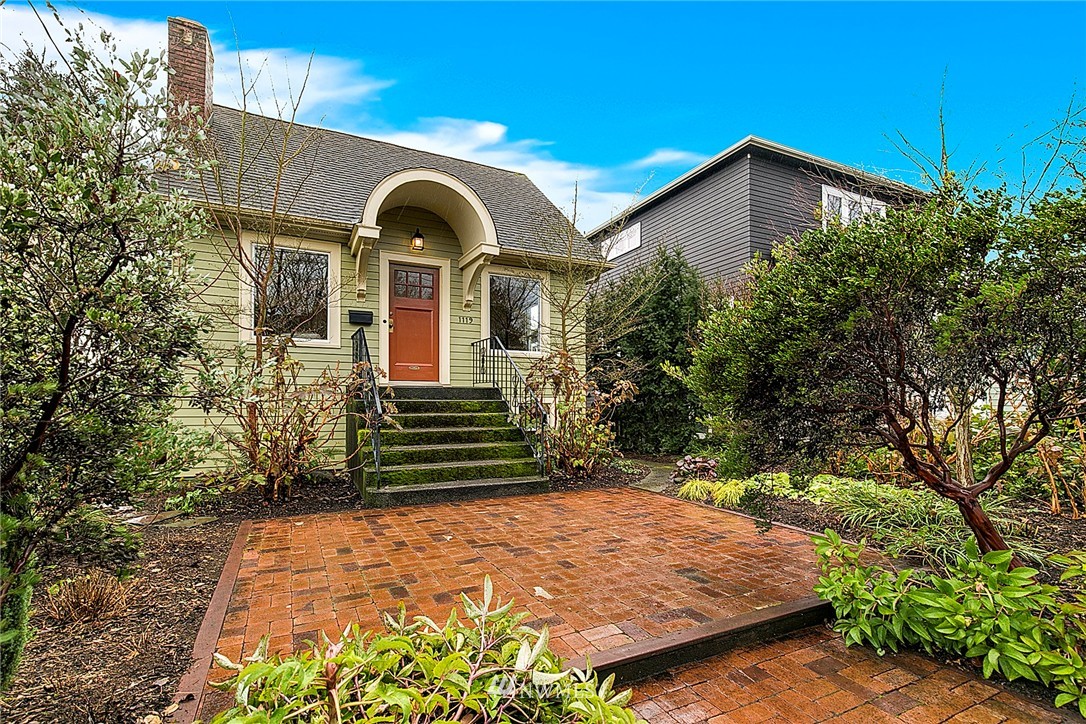 1119 North 76th Street Seattle, WA 98103 - Photo 1 of 19 Gallery Image 1