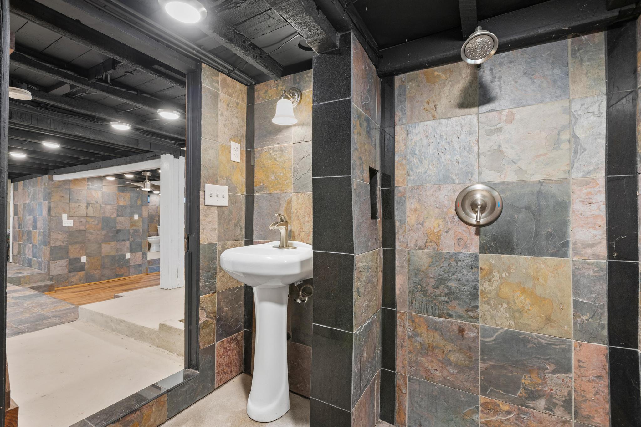 34 Mauna Kea Street Hilo, HI 96720 - Photo 14 of 21