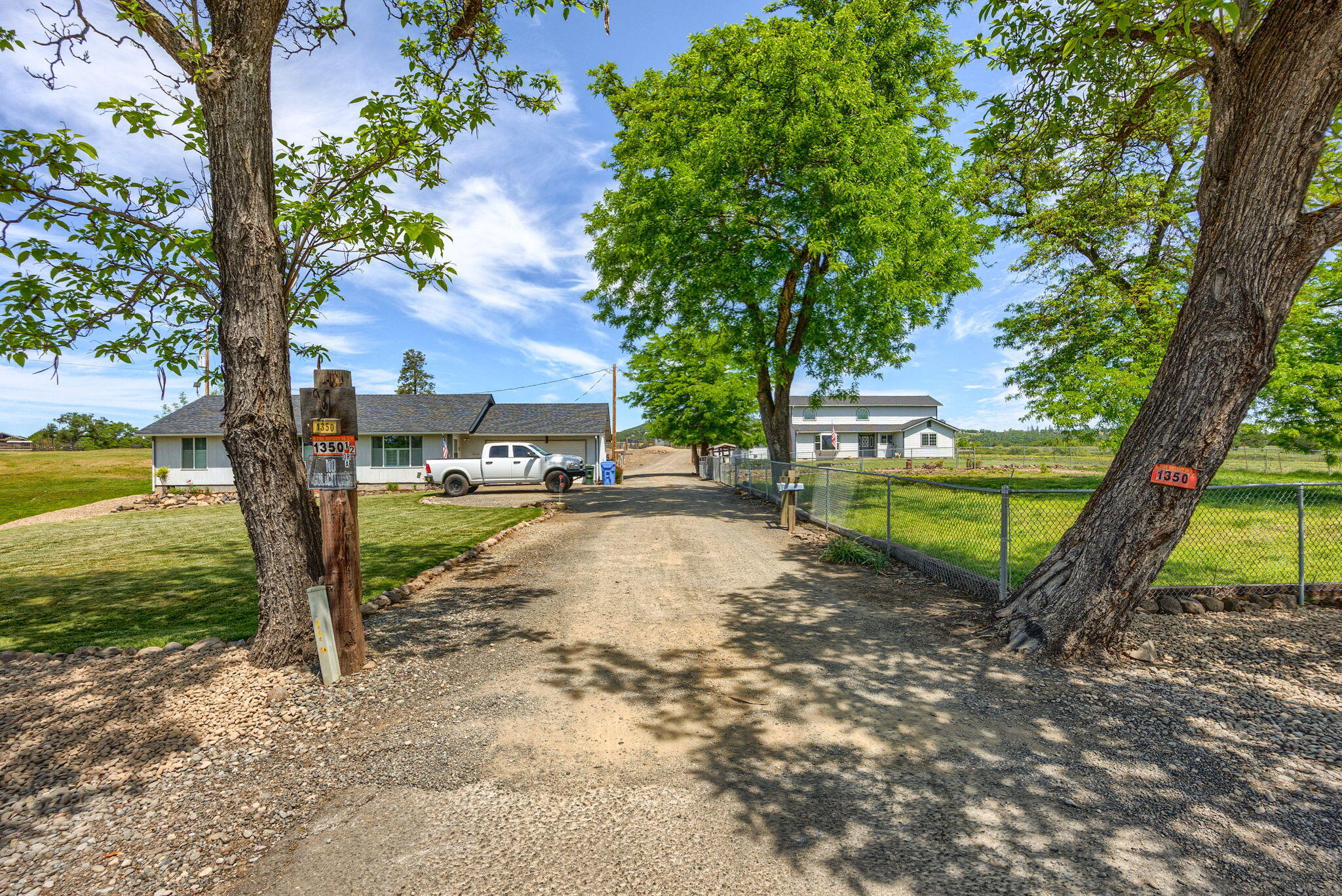 1350 Nick Young Road Eagle Point, OR 97524 - Photo 5 of 46