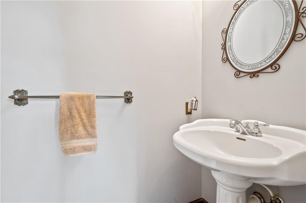185 Camp Run Road Harmony, PA 16037 - Photo 7 of 21 Gallery Image 7