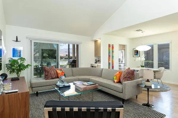 $375,000 | 35918 Paseo Circulo East, Cathedral City, CA 92234