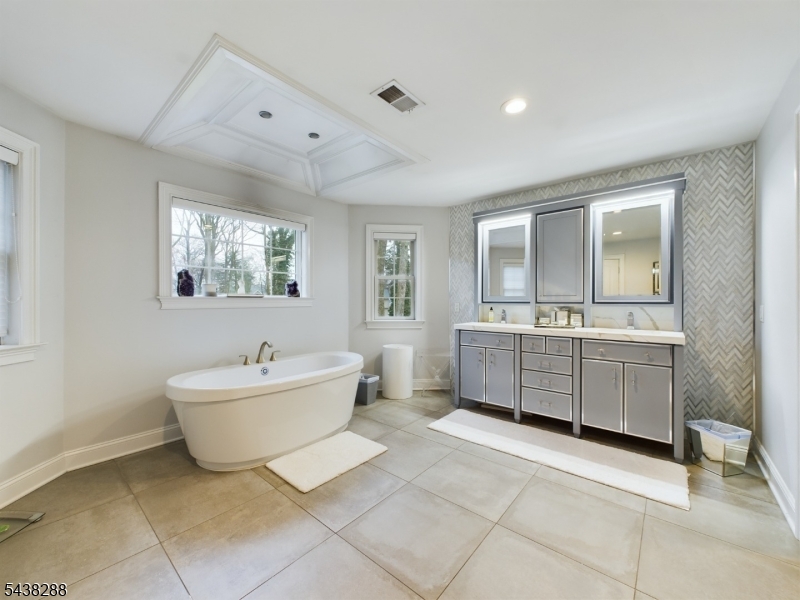 301 Garrett Road Mountainside, NJ 07092 - Photo 22 of 42
