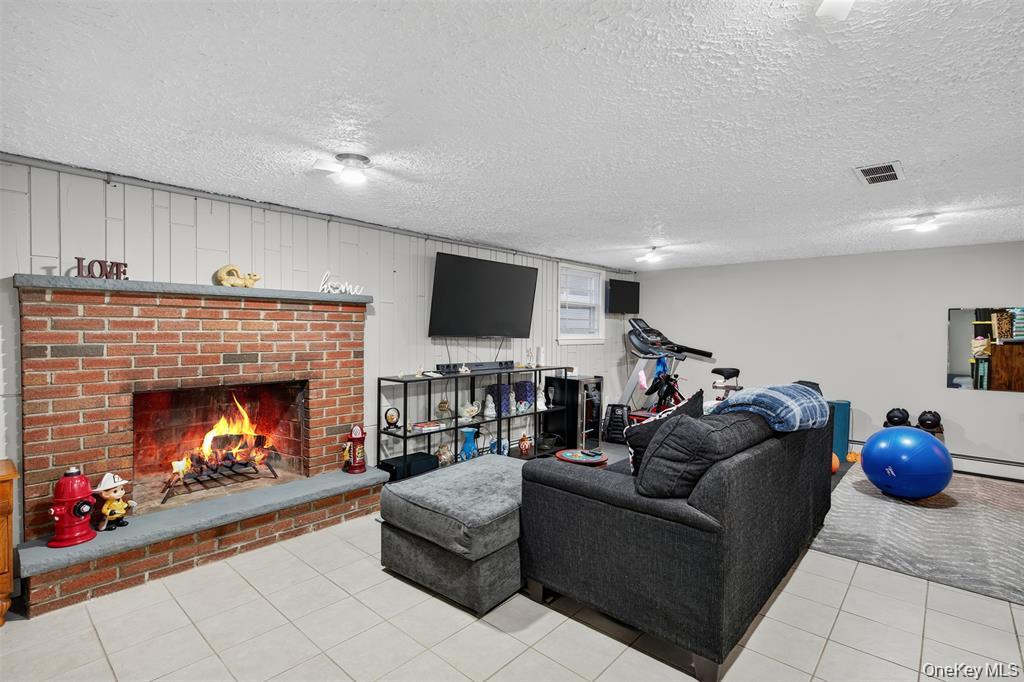 91 Velie Road LaGrangeville, NY 12540 - Photo 27 of 37