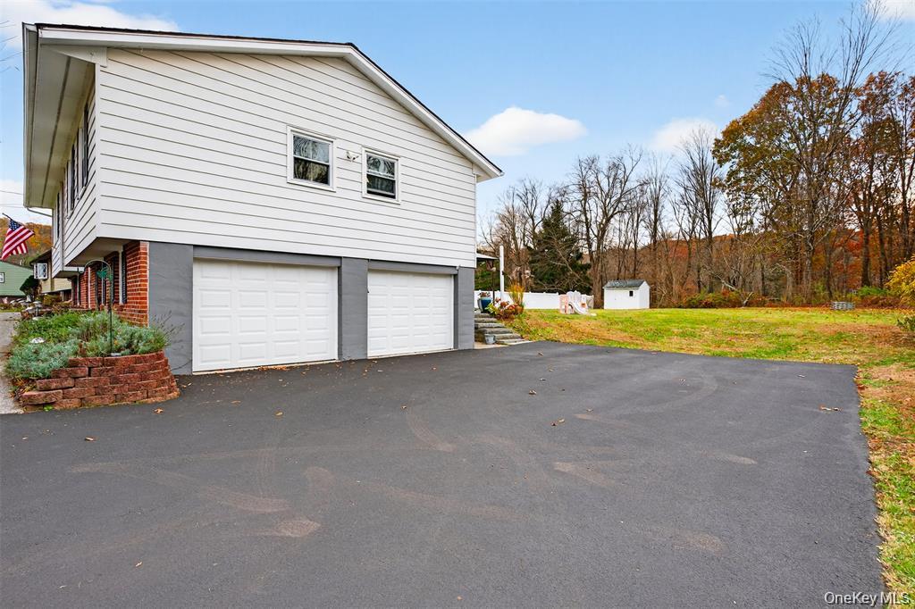 91 Velie Road LaGrangeville, NY 12540 - Photo 33 of 37