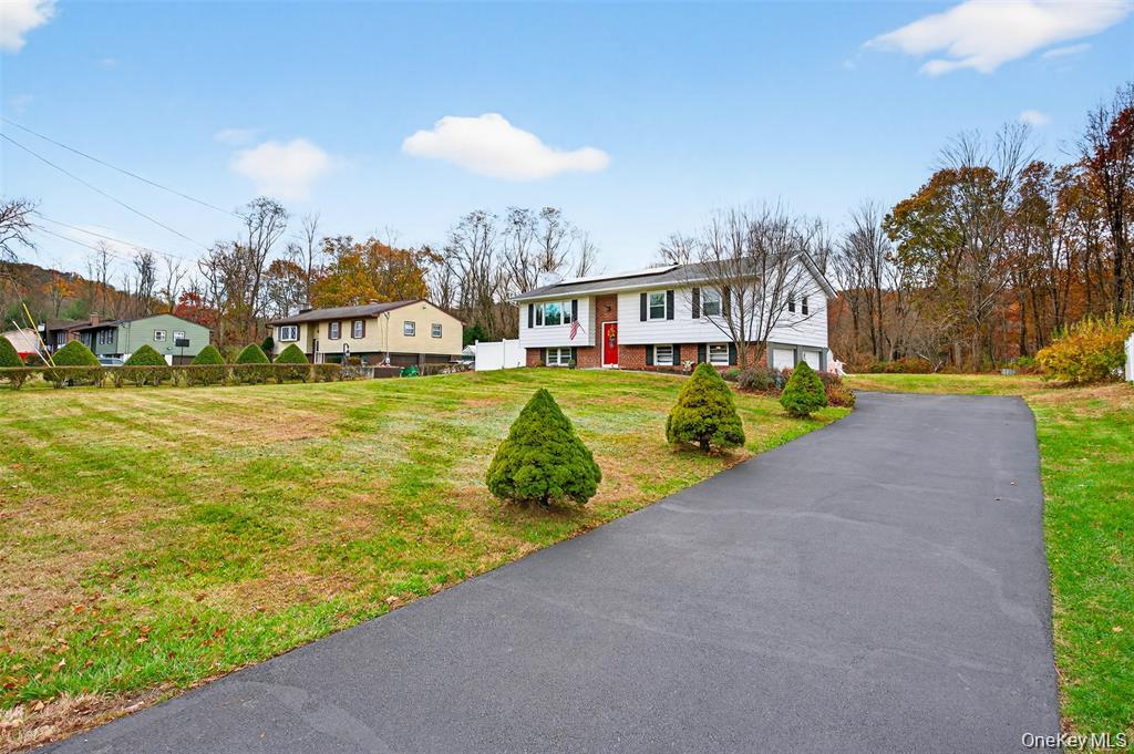 91 Velie Road LaGrangeville, NY 12540 - Photo 7 of 37