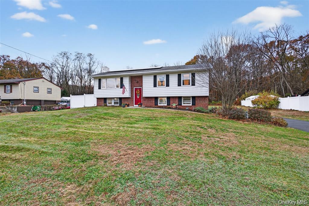 91 Velie Road LaGrangeville, NY 12540 - Photo 10 of 37