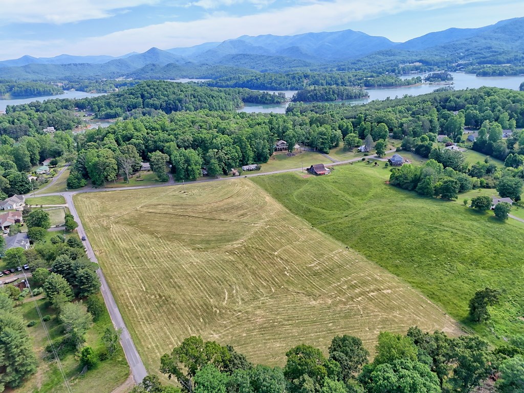 3 Hidden Valley Road Hiawassee, GA 30546 - Photo 5 of 28
