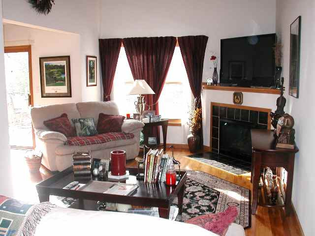 214 Harvard Road Colonie, NY 12189 - Photo 3 of 12 Photo 3