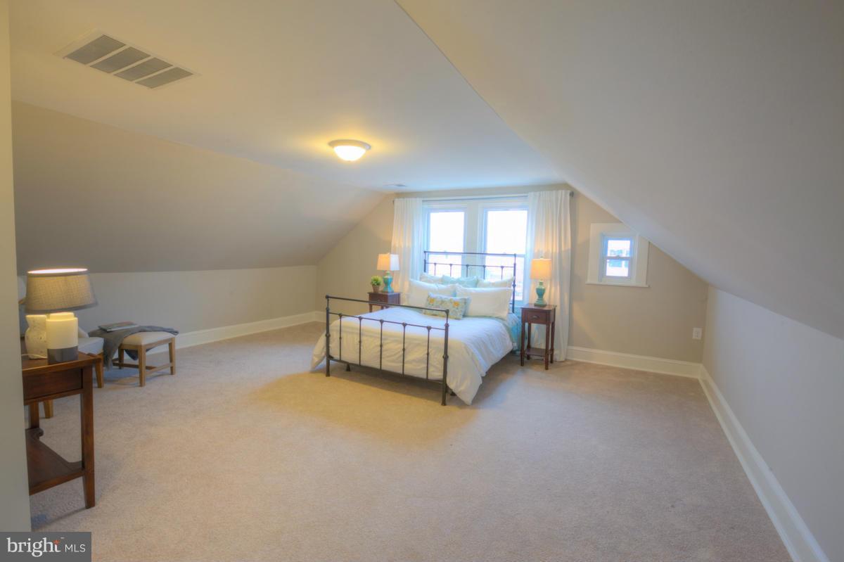 3402 Cedardale Road Baltimore, MD 21215 - Photo 18 of 30 Bedroom (Master)