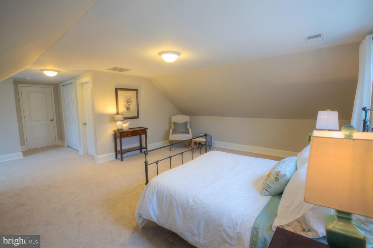 3402 Cedardale Road Baltimore, MD 21215 - Photo 20 of 30 Bedroom (Master)