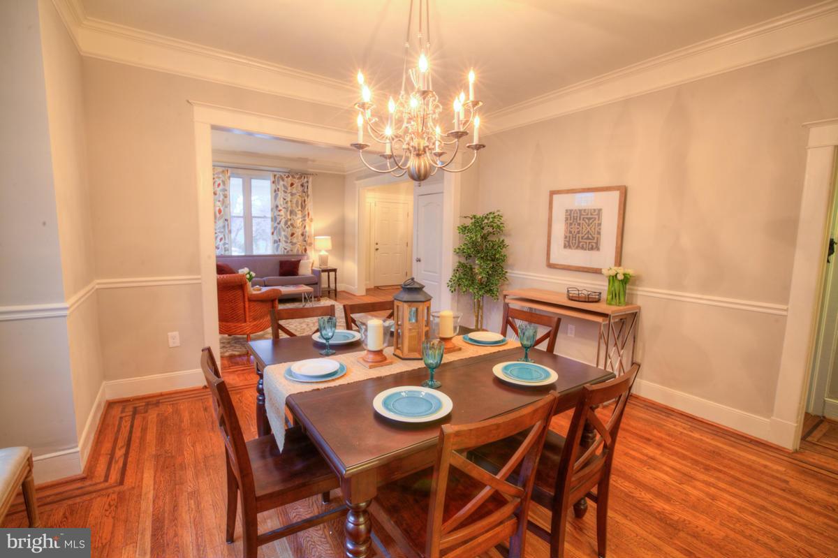 3402 Cedardale Road Baltimore, MD 21215 - Photo 9 of 30 Dining Room