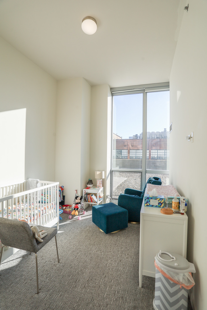 910 West Huron Street, Unit 710 Chicago, IL 60642 - Photo 17 of 30