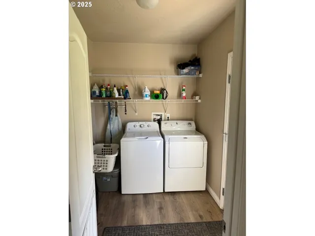 $799,999 | 28080 Highway 224, Eagle Creek, OR 97022