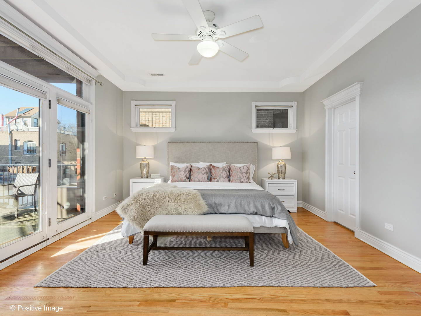 1908 North Sheffield Avenue, Unit 2 Chicago, IL 60614 - Photo 11 of 17 a bedroom with a bed and window