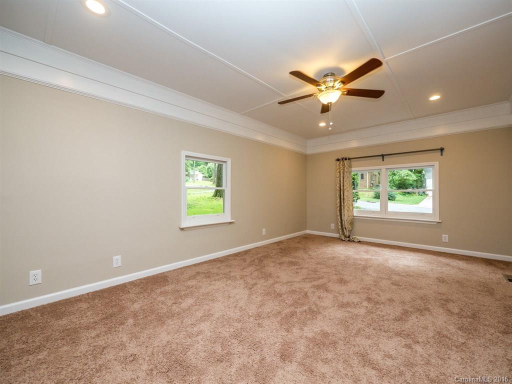 5009 Erickson Road Charlotte, NC 28205 - Photo 14 of 24 Gallery Image 14