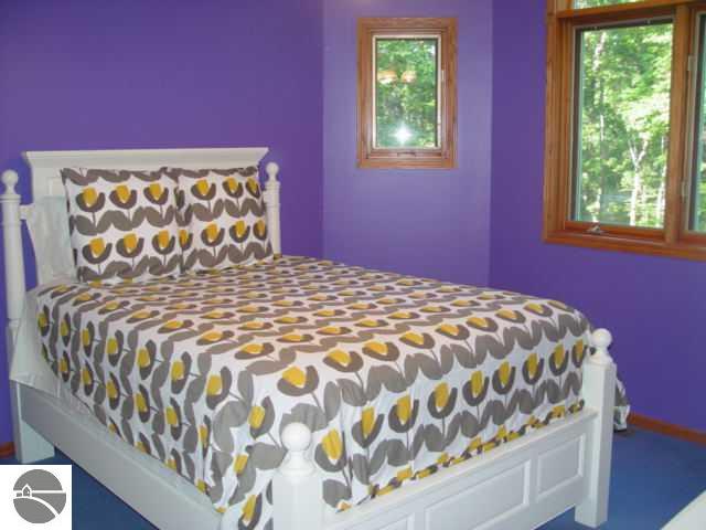 1067 West Long Lake Road Traverse City, MI 49685 - Photo 21 of 25 1730066-20.JPG