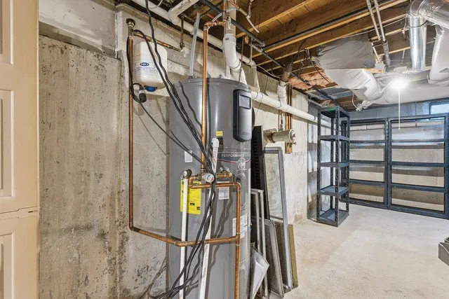 $499,900 | 14 True Avenue, Derry, NH 03038