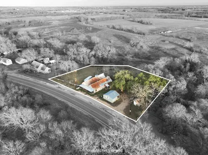 $550,000 | 12528 Farm To Market Road 109, Industry, TX 78944