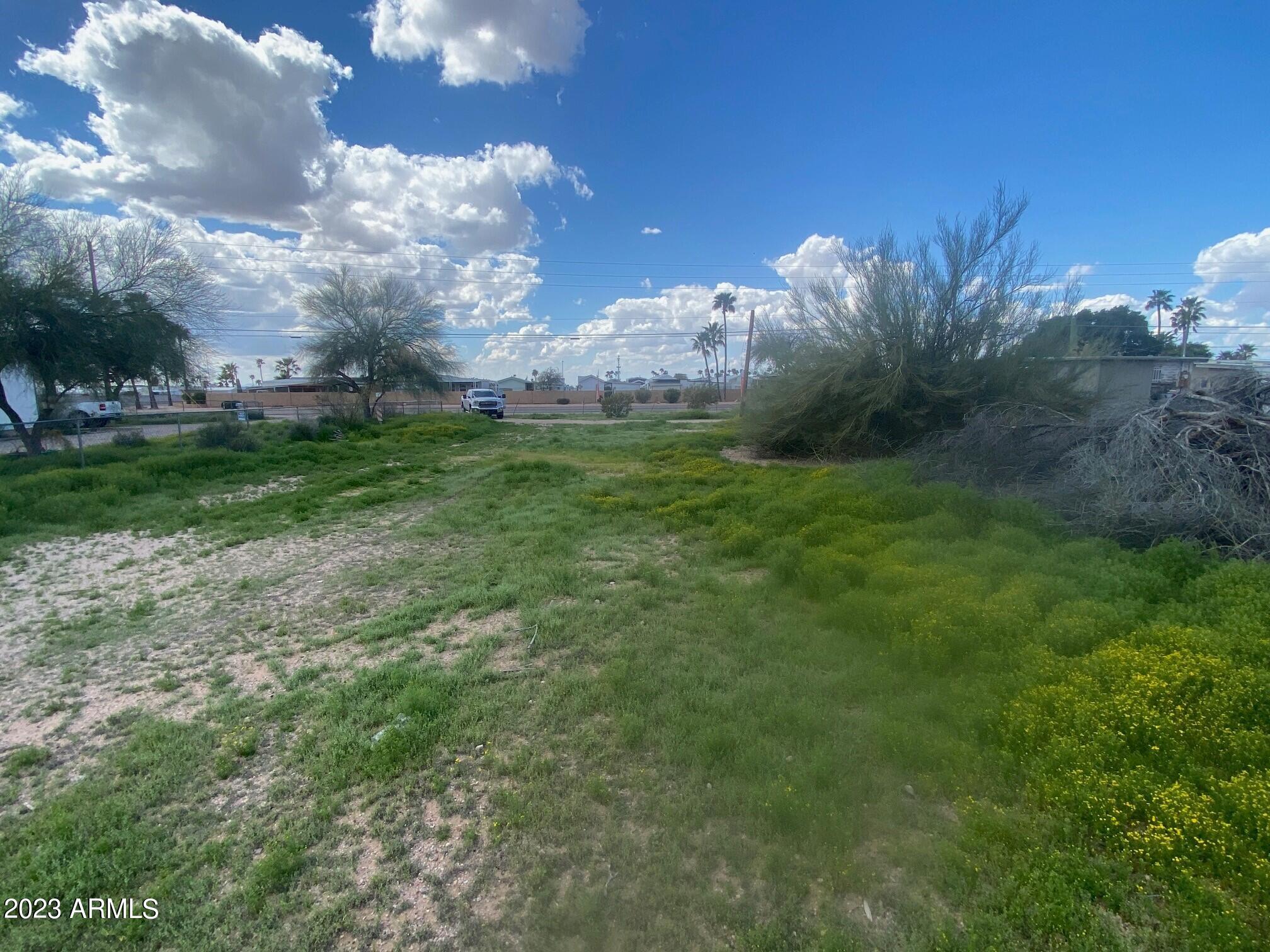 1549 South Meridian Road, Unit 1 Apache Junction, AZ 85120 - Photo 5 of 7 2