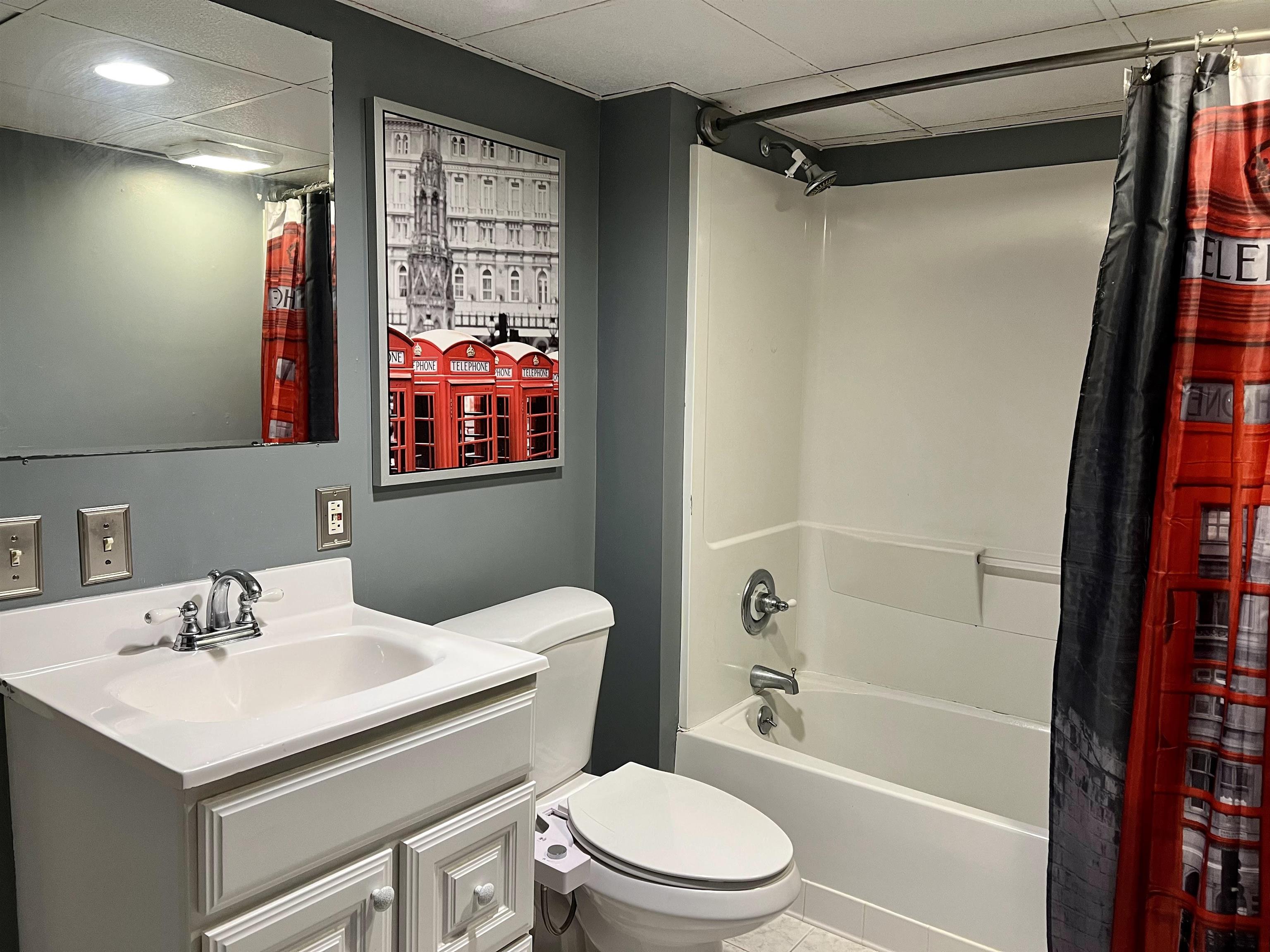 748 Bolinger Street Rochester, MI 48307 - Photo 23 of 34 50092850-22.JPG