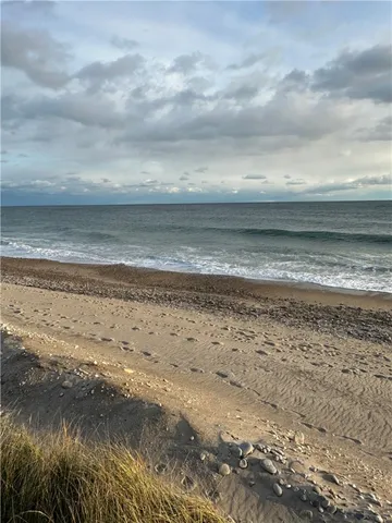 $475,000 | 240 Cards Pond Road, South Kingstown, RI 02879