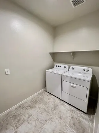 $1,800 | 1304 West Byrd Avenue, Coolidge, AZ 85128