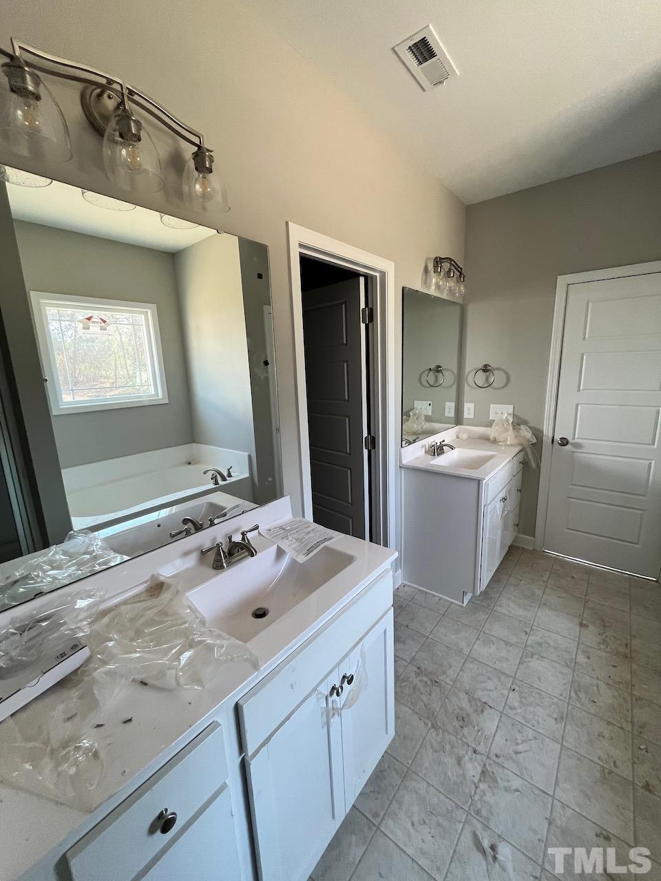 99 Rabbit Run Drive Smithfield, NC 27577 - Photo 19 of 25 Gallery Image 19