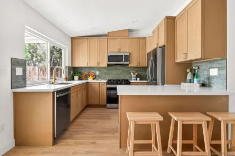 $1,275,000 | 11131 Negley Avenue, San Diego, CA 92131