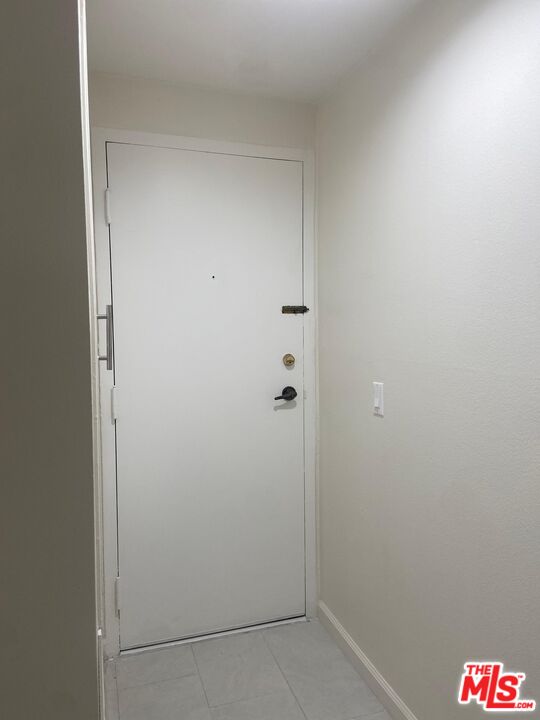 1557 South Beverly Glen Boulevard, Unit 104 Los Angeles, CA 90024 - Photo 22 of 44