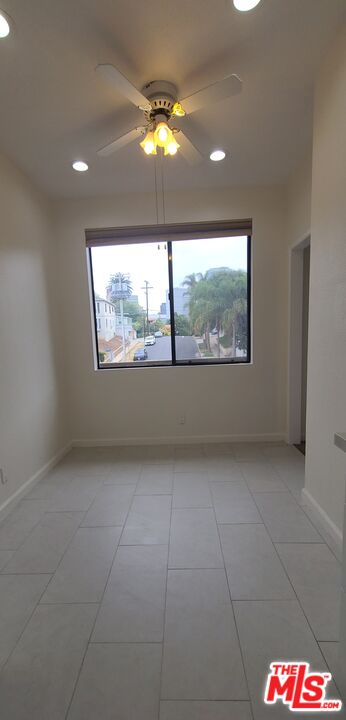 1557 South Beverly Glen Boulevard, Unit 104 Los Angeles, CA 90024 - Photo 24 of 44 a view of window