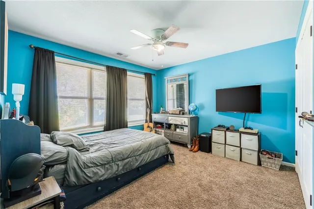 $825,000 | 28800 East Atherton Sibley Road, Sibley, MO 64088