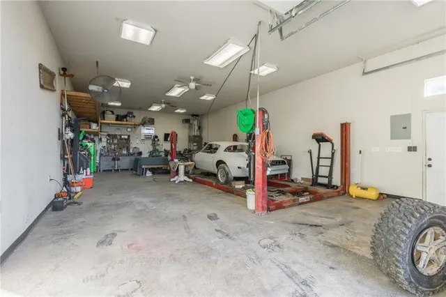 $825,000 | 28800 East Atherton Sibley Road, Sibley, MO 64088