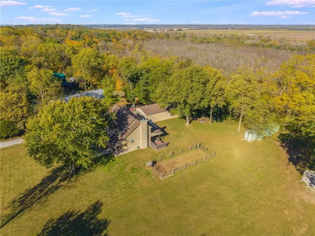 $825,000 | 28800 East Atherton Sibley Road, Sibley, MO 64088