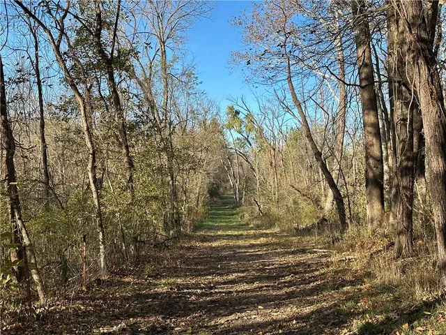 $825,000 | 28800 East Atherton Sibley Road, Sibley, MO 64088