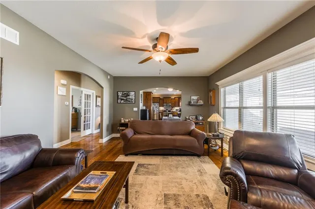 $825,000 | 28800 East Atherton Sibley Road, Sibley, MO 64088